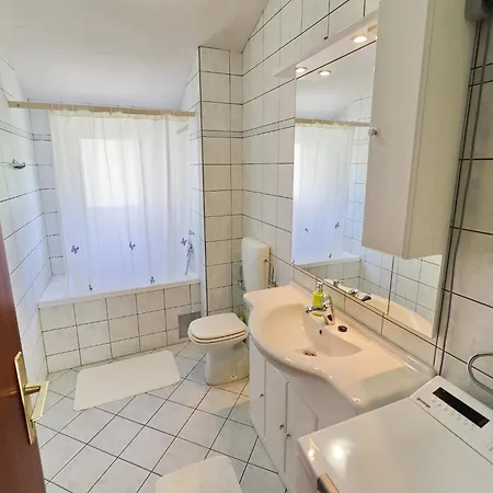 Apartment Michele-three Bedroom With Partial Sea View Grejp Orebić