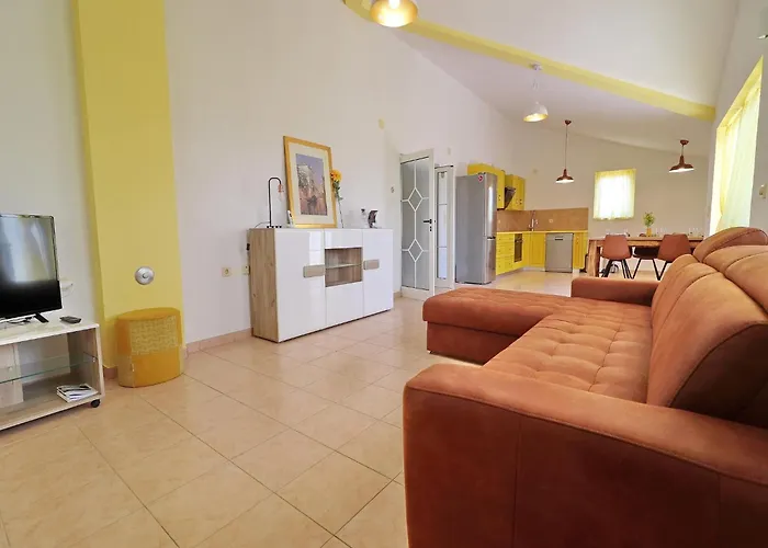 דירה Michele-three Bedroom With Partial Sea View Grejp