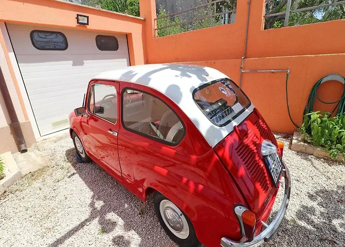 דירה Michele-three Bedroom With Partial Sea View Grejp