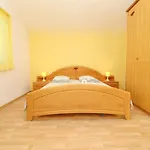 Michele-three Bedroom With Partial Sea View Grejp *