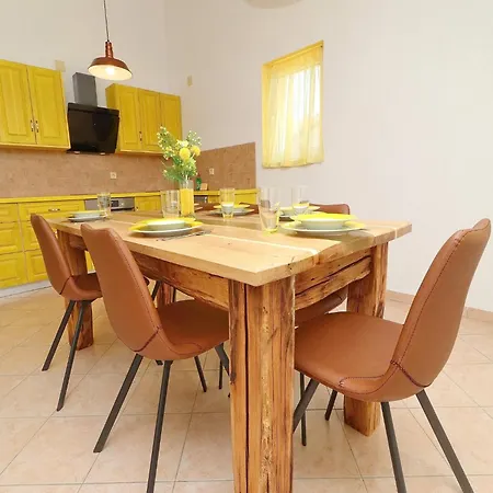 Michele-three Bedroom With Partial Sea View Grejp *