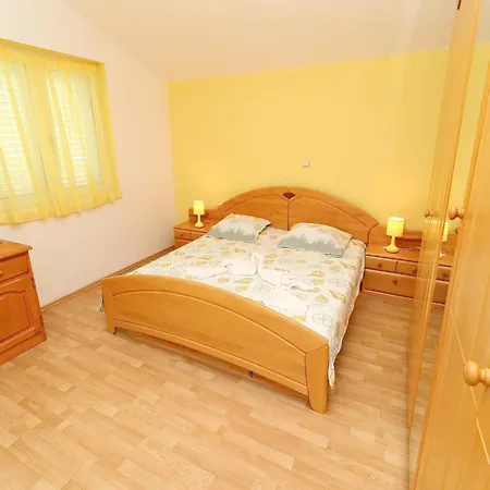 Michele-three Bedroom With Partial Sea View Grejp Apartman