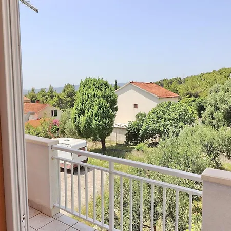 Michele-three Bedroom With Partial Sea View Grejp Orebic