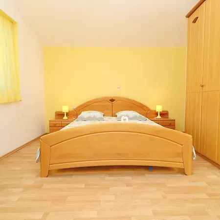 Michele-three Bedroom With Partial Sea View Grejp *