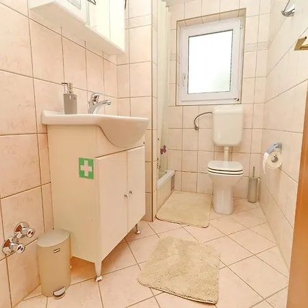 Michele-three Bedroom With Partial Sea View Grejp *