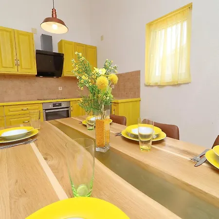 Michele-three Bedroom With Partial Sea View Grejp *